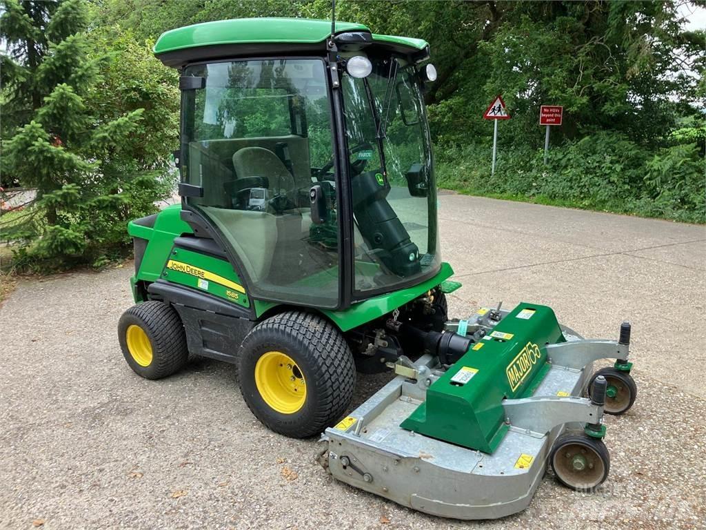 John Deere 1585 Corta-Relvas Riders