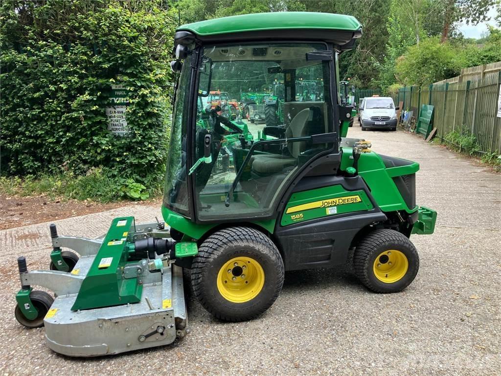 John Deere 1585 Corta-Relvas Riders
