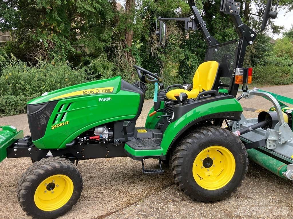 John Deere 2026R Tractores compactos