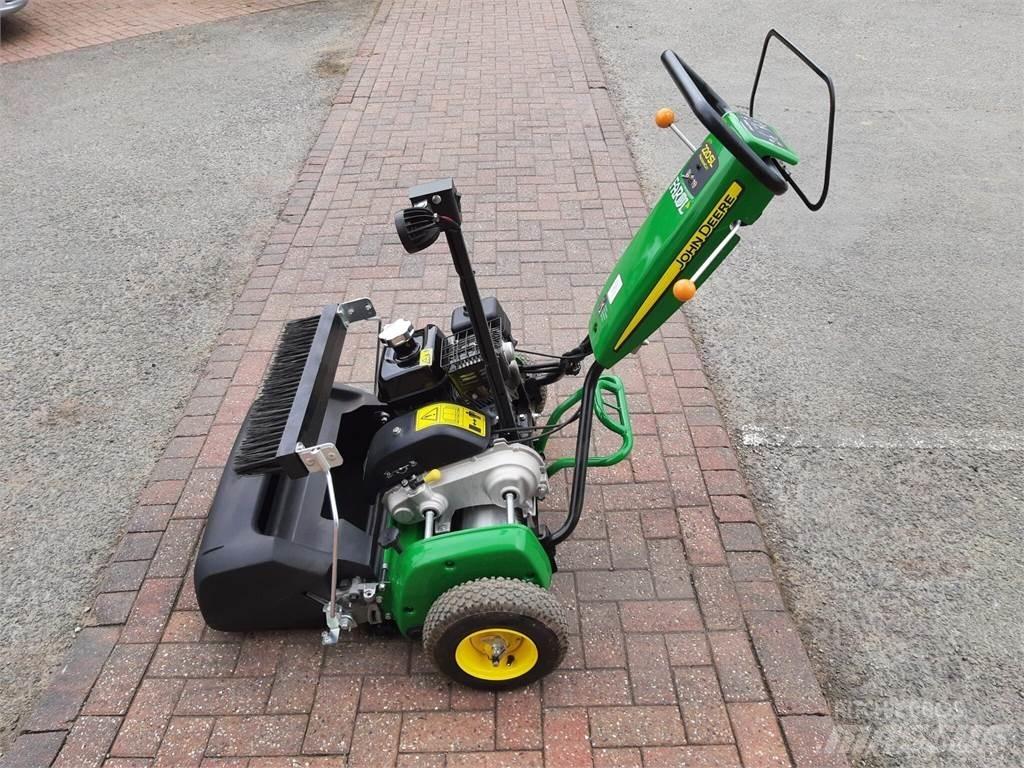 John Deere 220SL Corta-Relvas walk-behind
