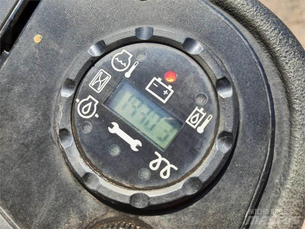 John Deere 2500EH Corta-Relvas walk-behind