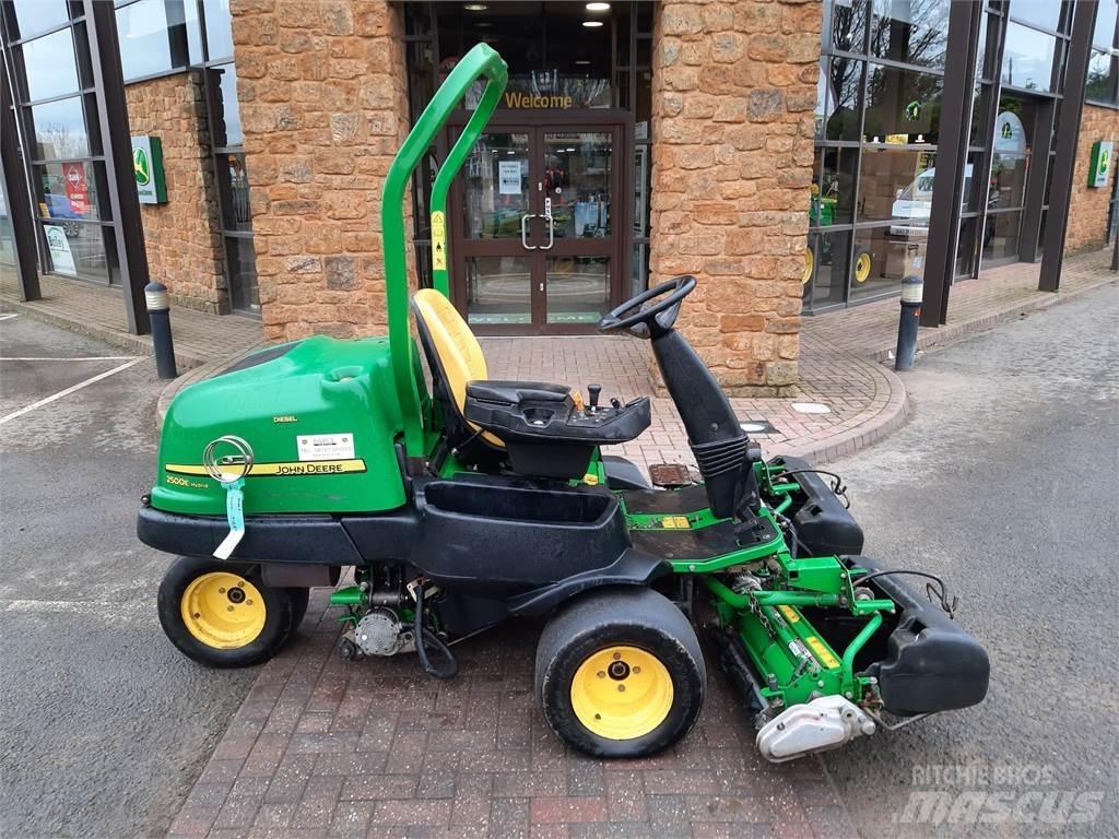 John Deere 2500EH Corta-Relvas walk-behind