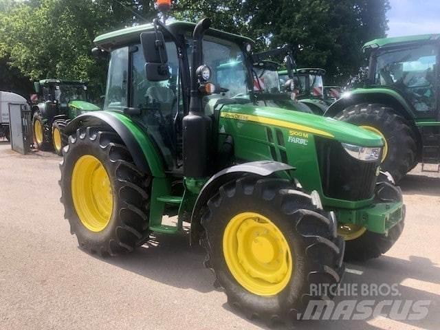 John Deere 5100M Tratores Agrícolas usados