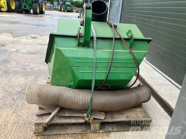 John Deere 580L Espaços verdes - Outros

