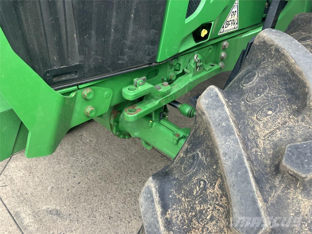 John Deere 6100M Tratores Agrícolas usados