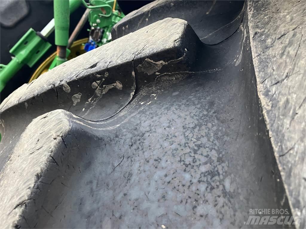 John Deere 6215R Tratores Agrícolas usados