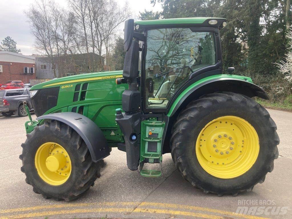 John Deere 6250R Tratores Agrícolas usados