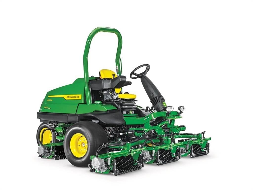 John Deere 6700AE Corta-Relvas walk-behind