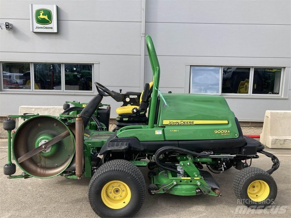 John Deere 9009A Corta-Relvas walk-behind