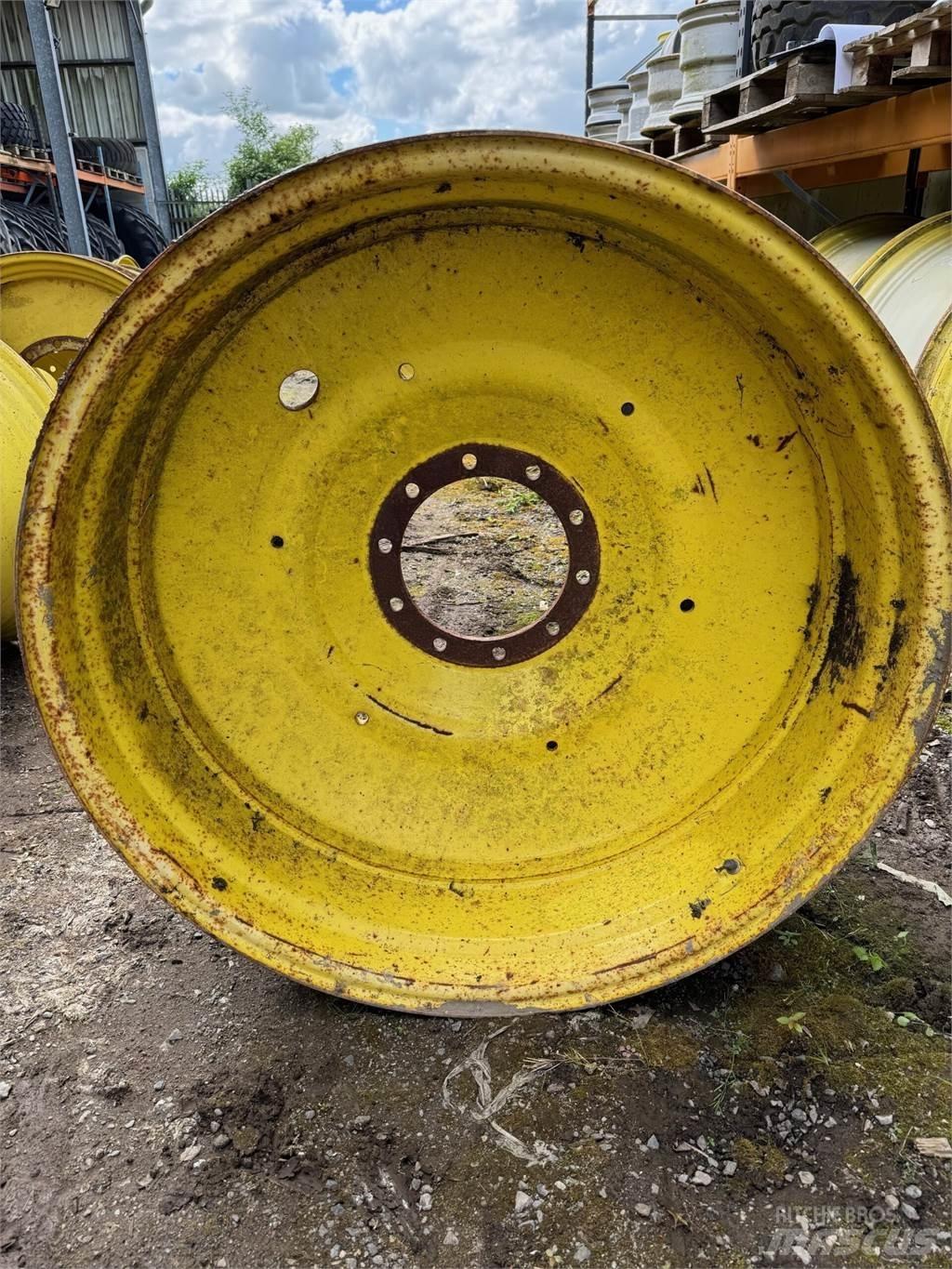 John Deere Example Pneus Agrícolas