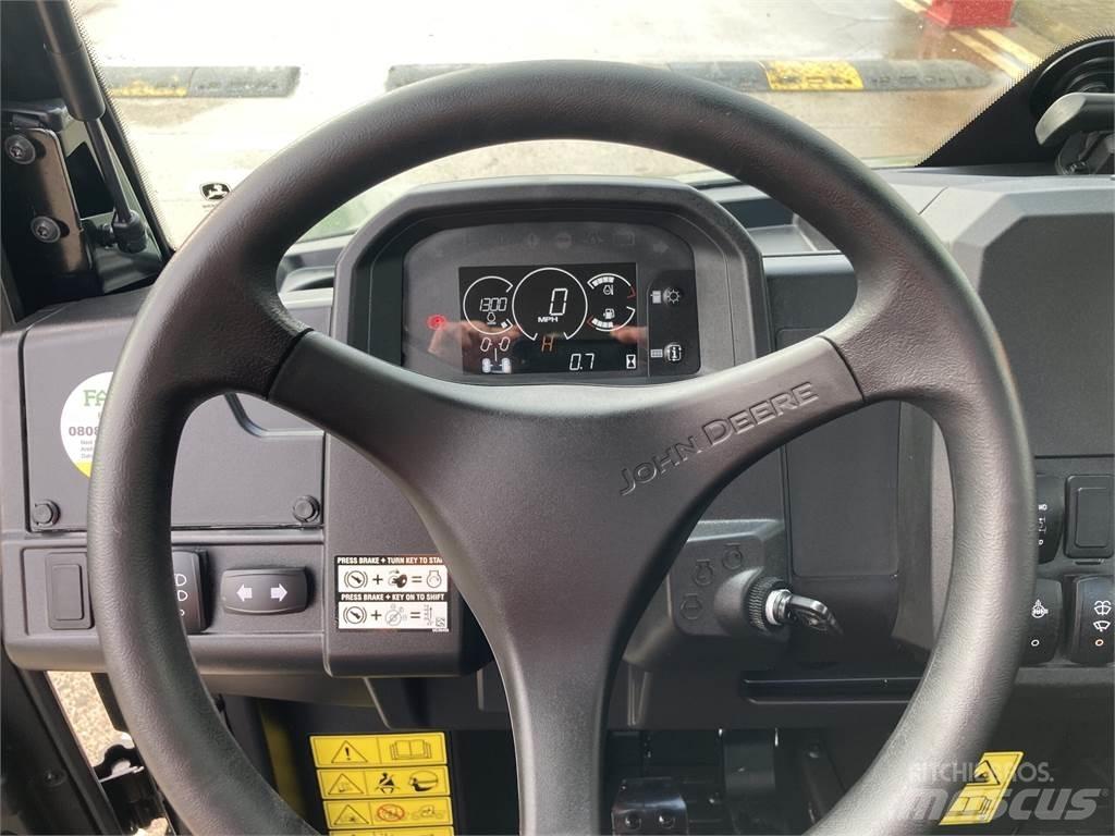 John Deere XUV875M Máquinas utilitárias