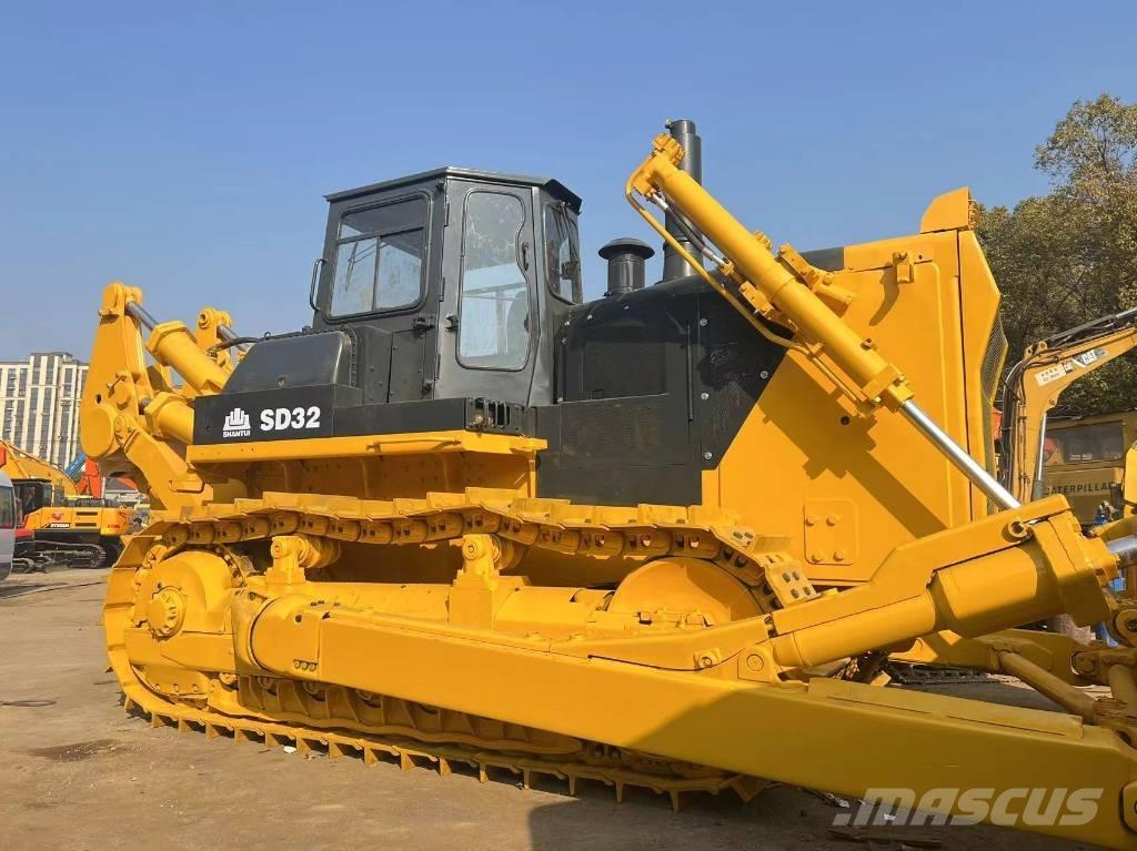 Shantui SD 32 Dozers - Tratores rastos