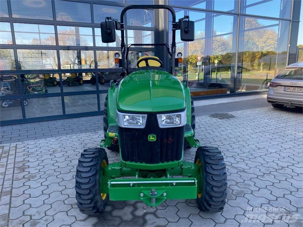 John Deere 3046R Tratores Agrícolas usados