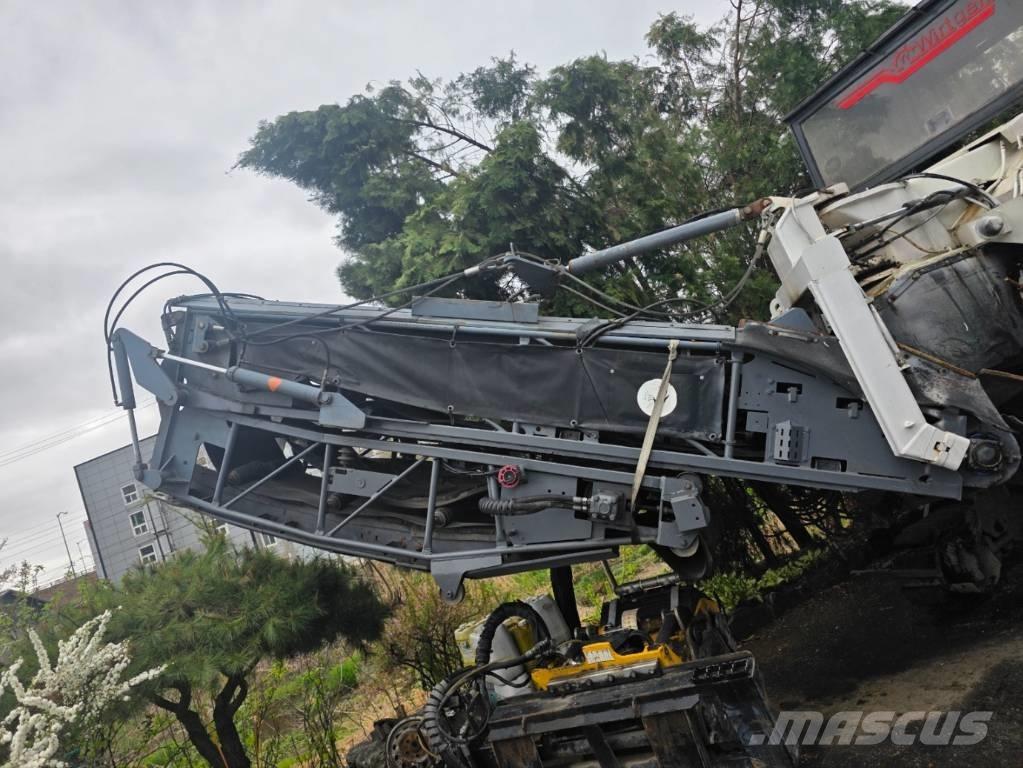 Wirtgen W 1900 Fresadoras de asfalto