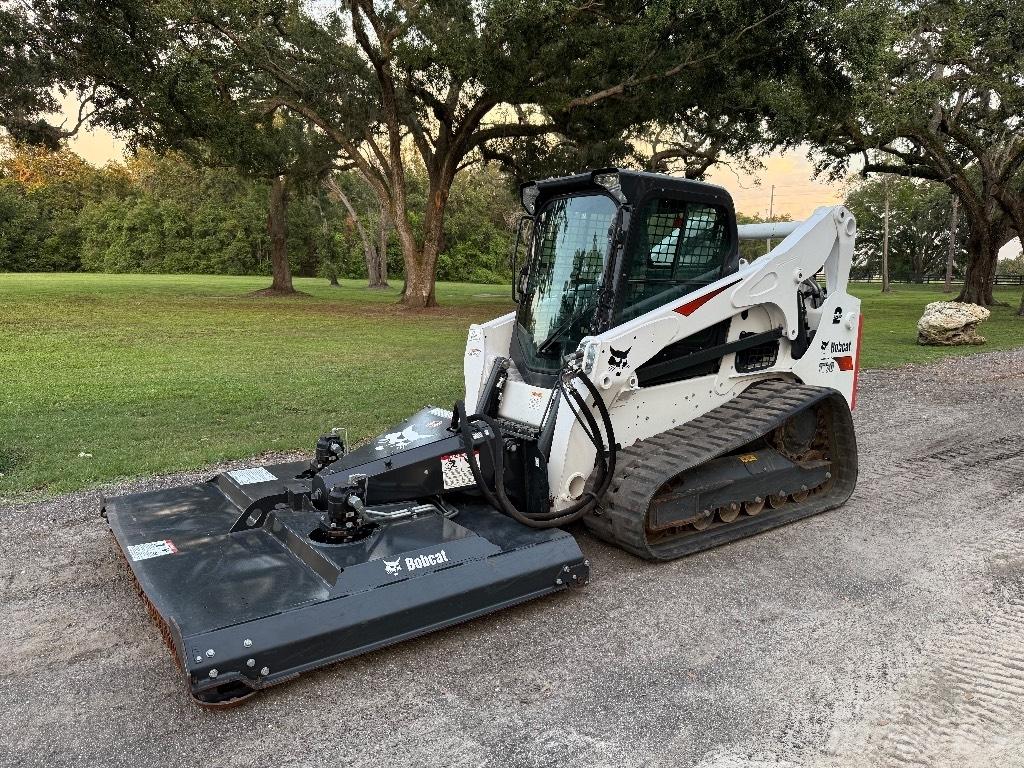 Bobcat T 770 Carregadoras de direcção deslizante
