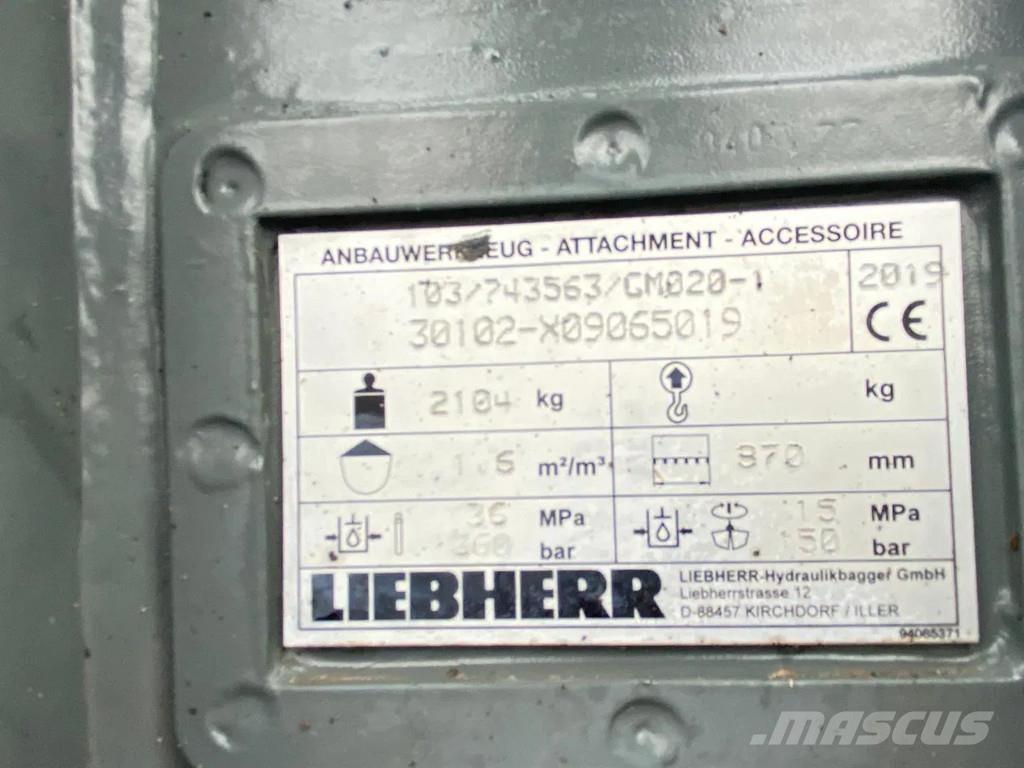Liebherr GM020- 1 Garras