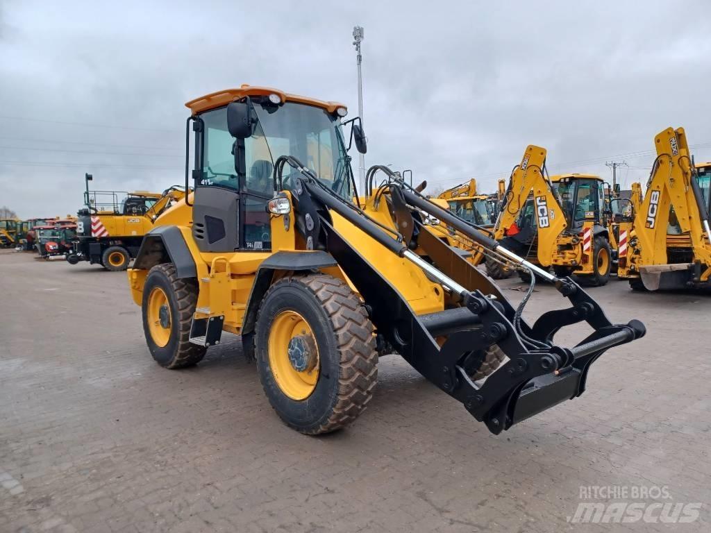 JCB 411 Pás carregadoras de rodas