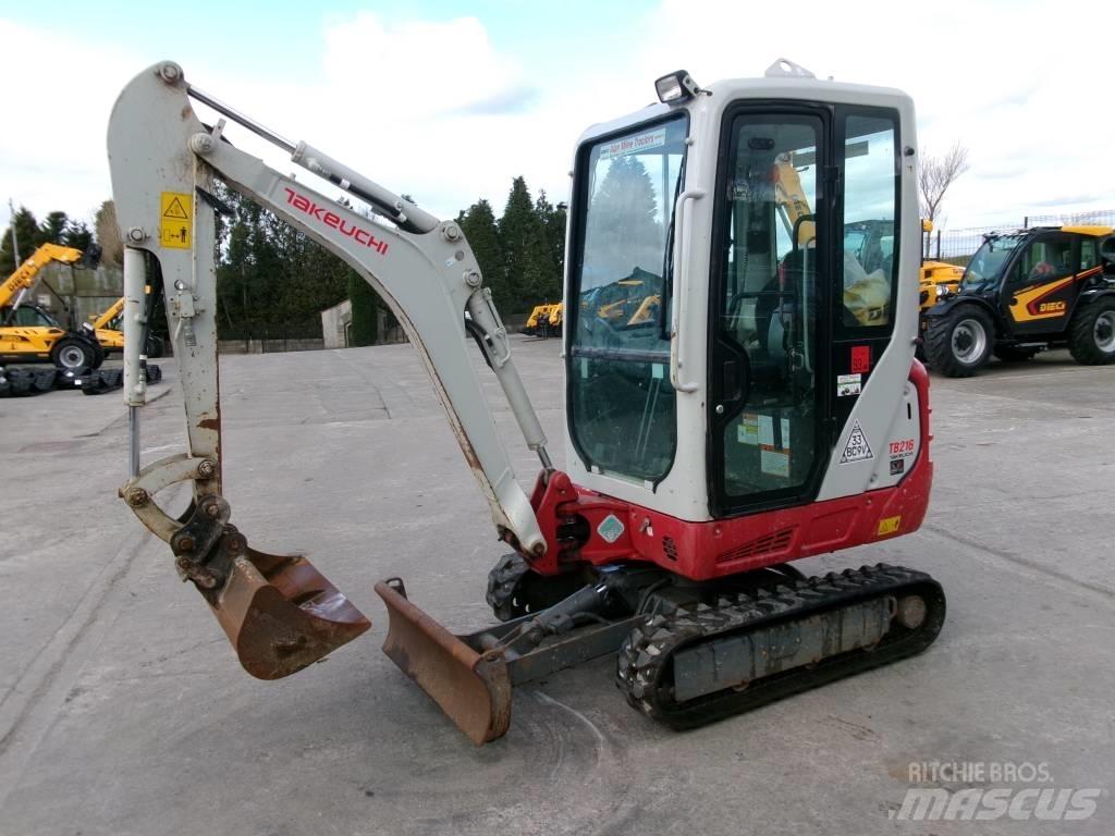 Takeuchi TB 216 Mini Escavadoras <7t