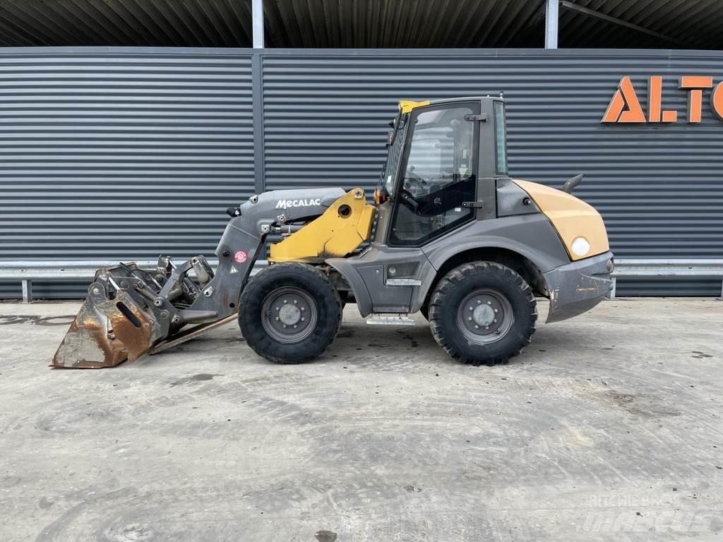 Mecalac AS 700 Pás carregadoras de rodas