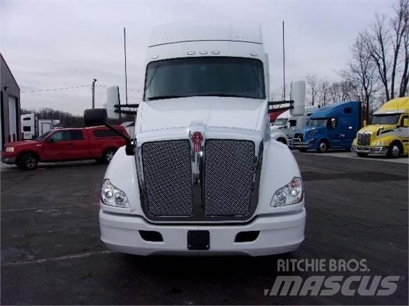 Kenworth T680 Tractores (camiões)