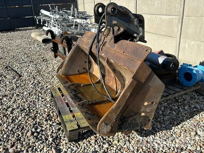 Komatsu PW160-7EO Acessórios Retroescavadoras