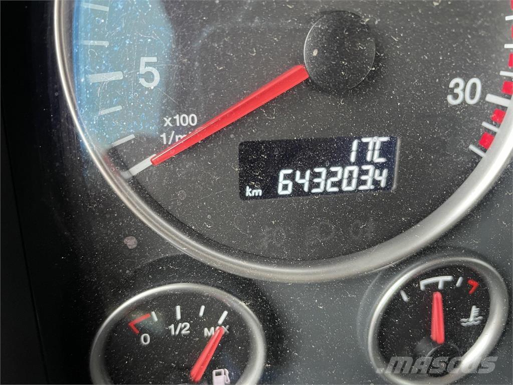 MAN TGX 35.580 Camiões Ampliroll