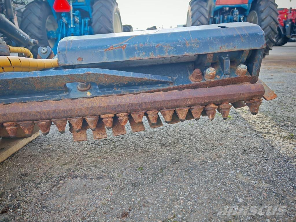 Drivex EG200. MYYTY Outros limpa-neves e máquinas de limpeza viária