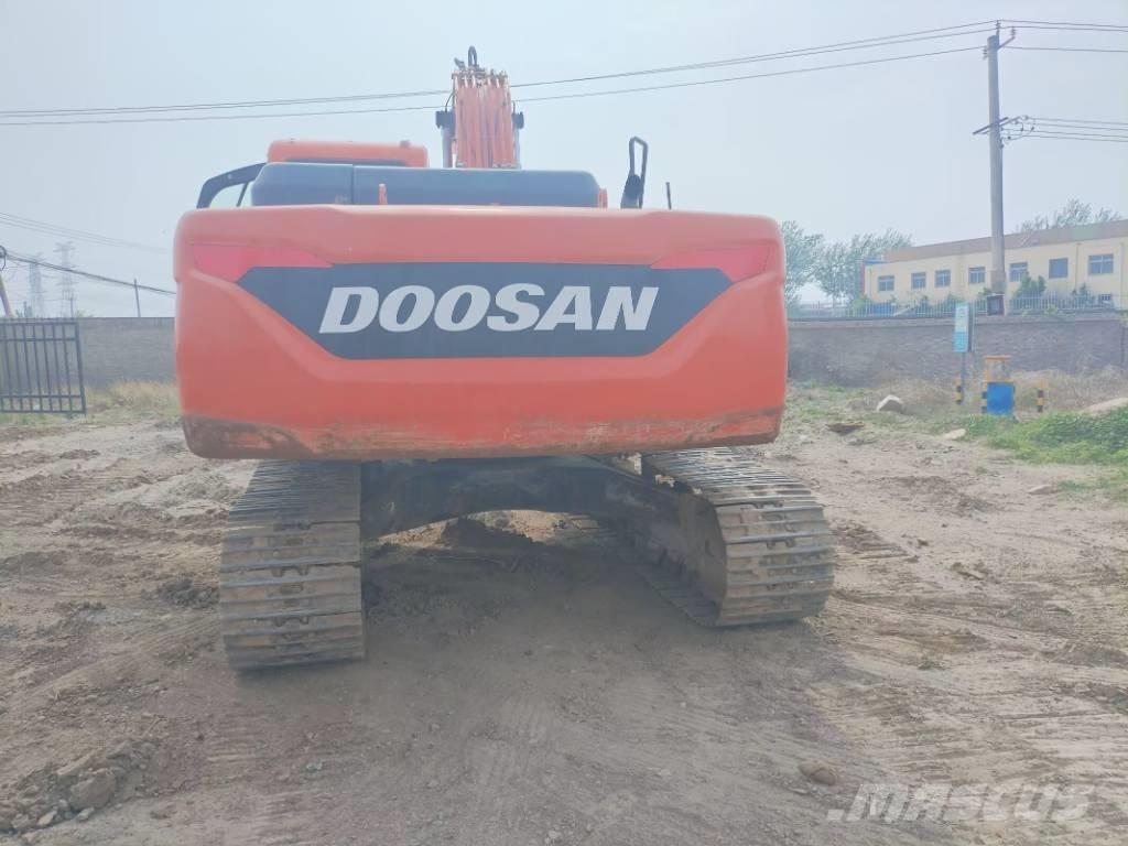 Doosan DX225LC-9C Escavadoras de rastos