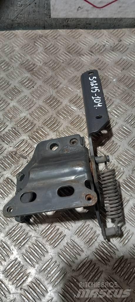 Scania R440  1785546 Cabines e interior