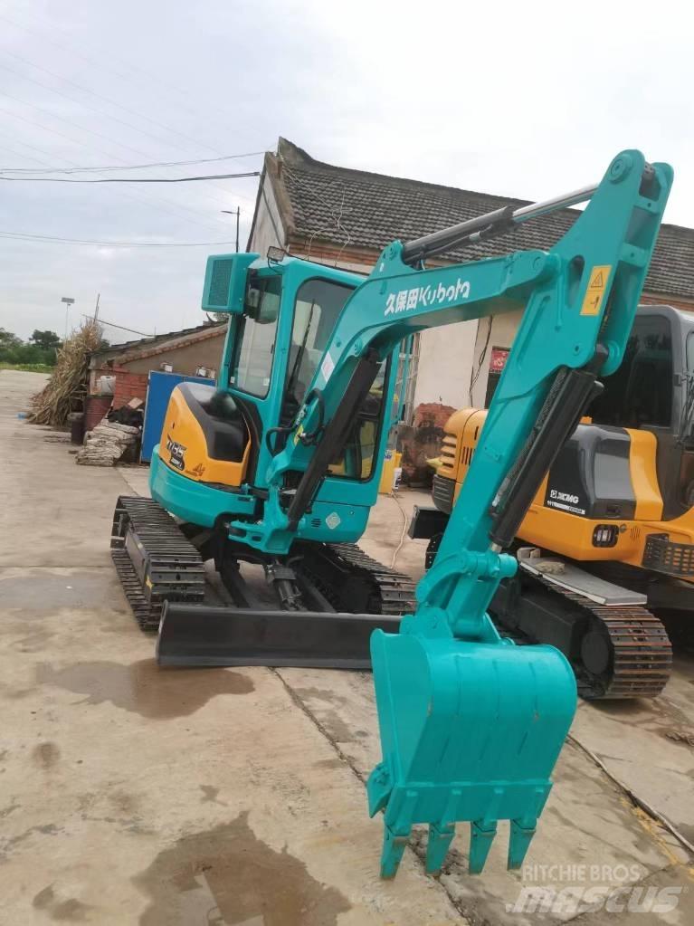 Kubota KX 135 Escavadoras de rastos