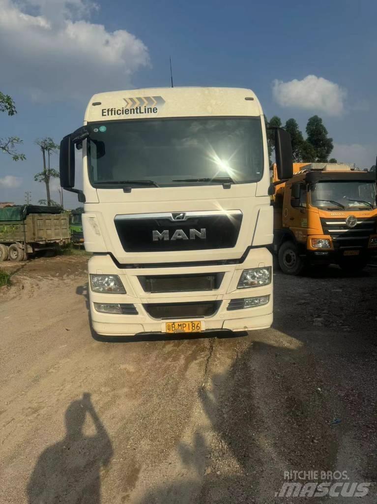 Sitrak SINOTRUCK 4x2 Tractores (camiões)