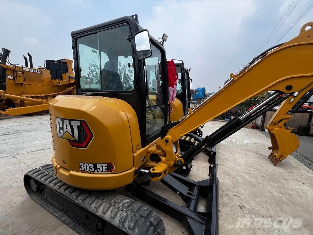 CAT 303.5 E Mini Escavadoras <7t