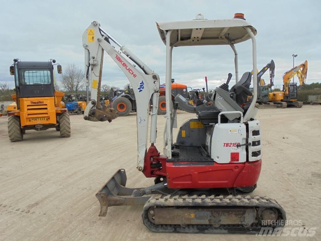 Takeuchi TB215R Mini Escavadoras <7t