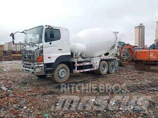 Hino 700 Camiões de betão