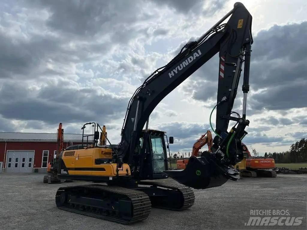 Hyundai HX 220 Escavadoras de rastos