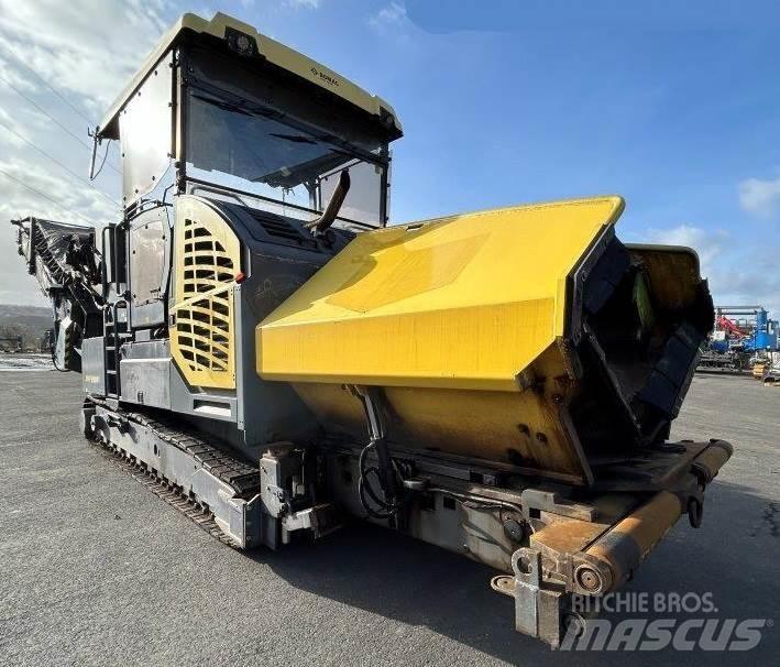 Bomag BMF 2500 S Pavimentadoras de asfalto