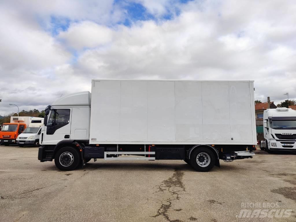 Iveco 180E 28 Camiões de caixa fechada