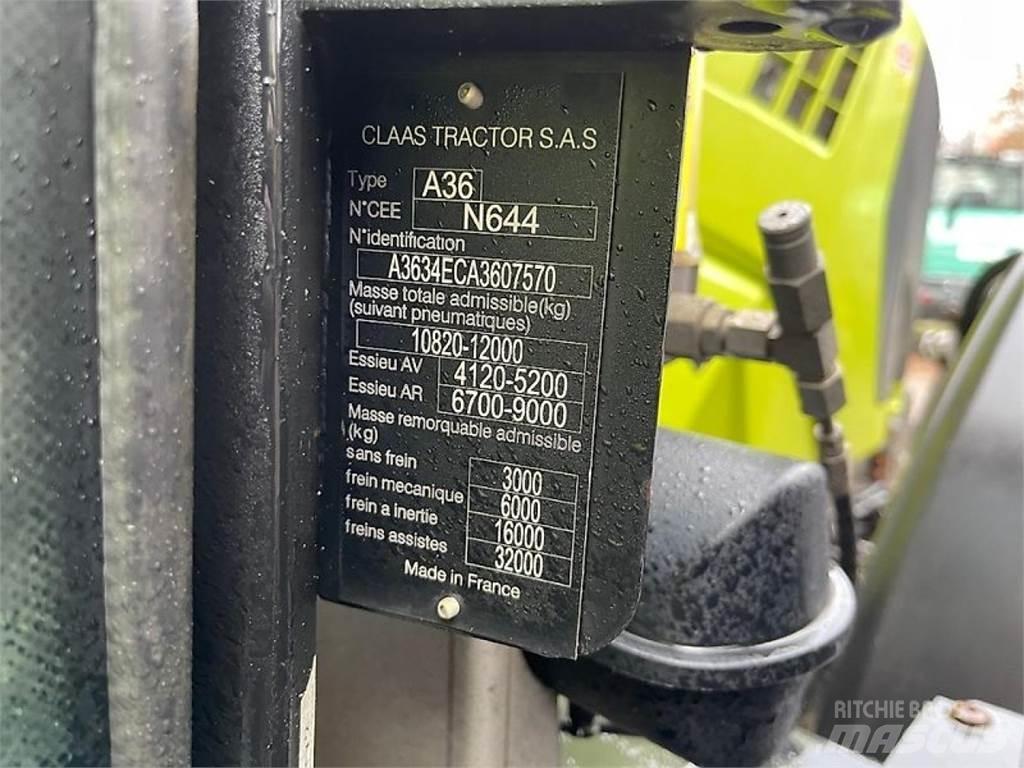 CLAAS Arion 650 Tratores Agrícolas usados