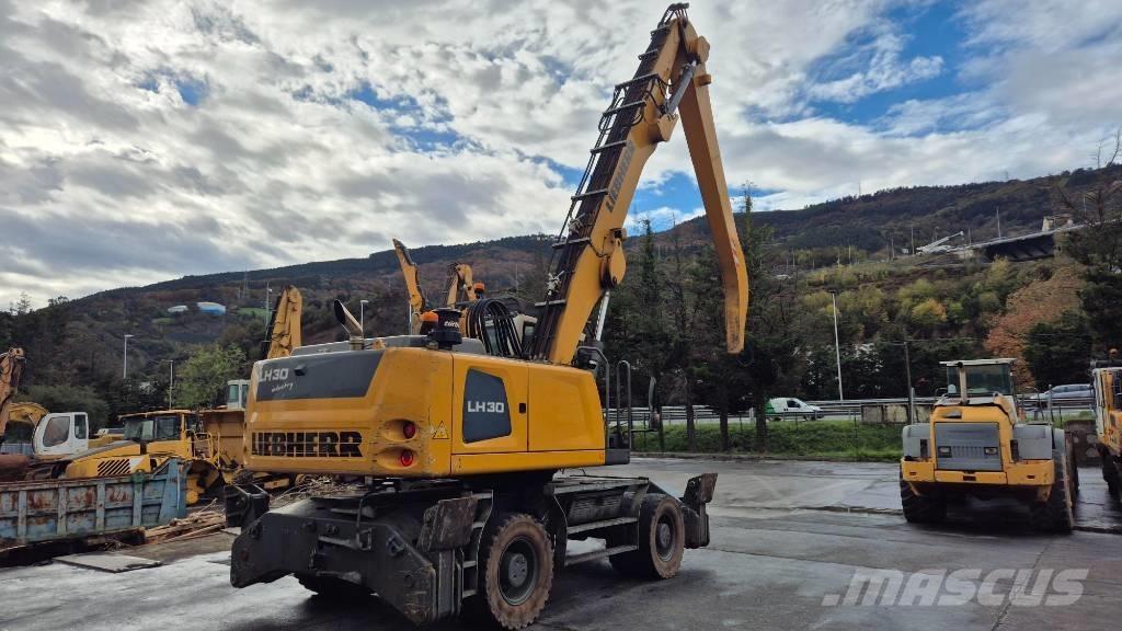 Liebherr LH 30 M Manipuladores de resíduos / indústria