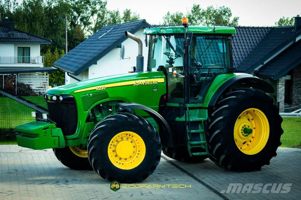 John Deere 8220 Tratores Agrícolas usados