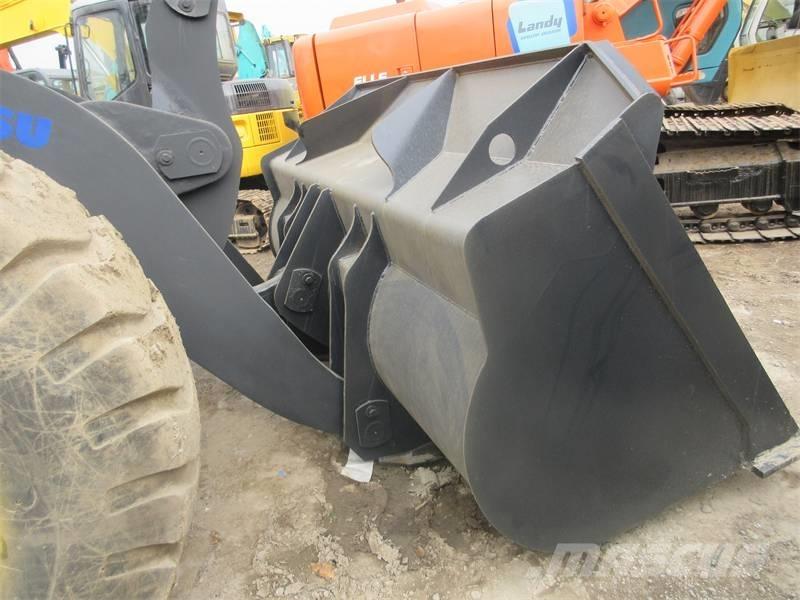 Komatsu WA 380 Pás carregadoras de rodas