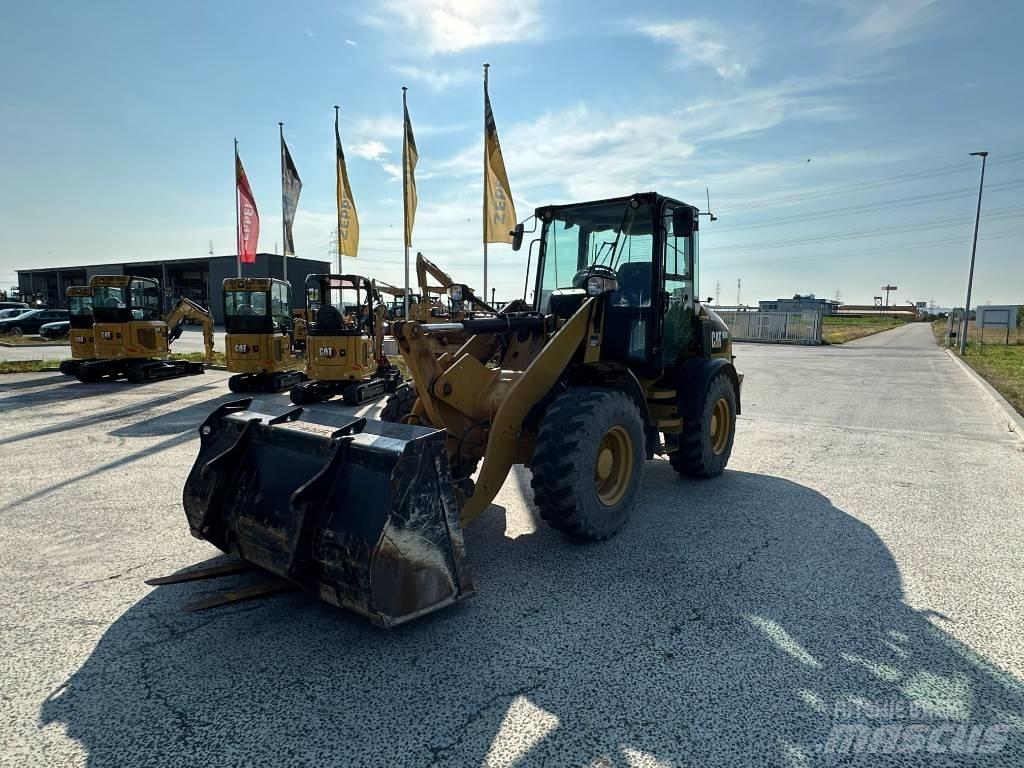 CAT 908M Pás carregadoras de rodas