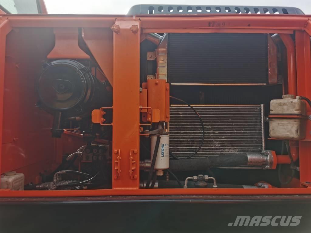 Doosan DX225LC-9C Escavadoras de rastos