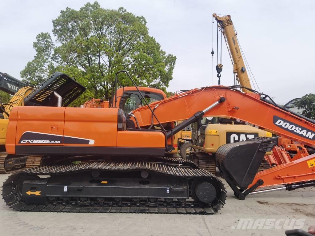 Doosan DX225LC-9C Escavadoras de rastos