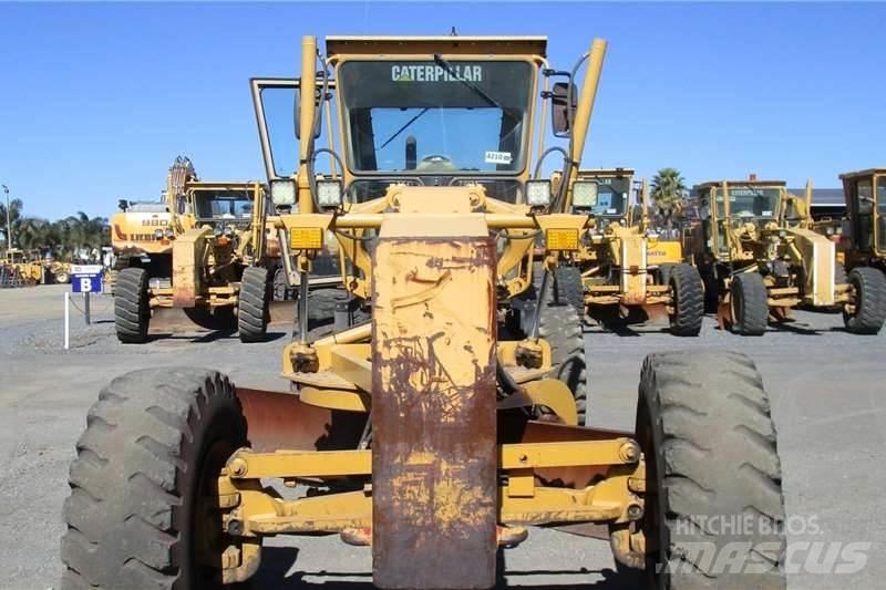 CAT 140K Motoniveladoras