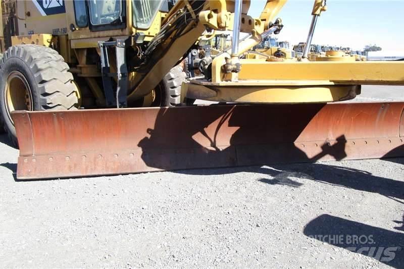 CAT 140K Motoniveladoras