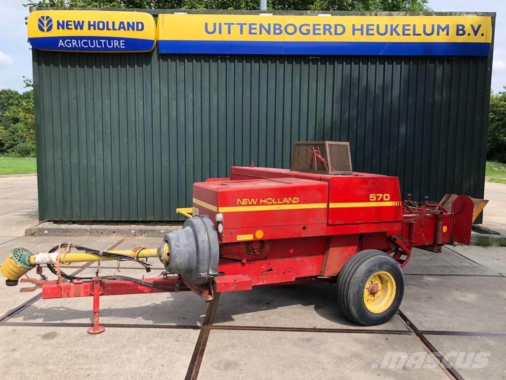 New Holland 570 Enfardadeira de fardos quadrados