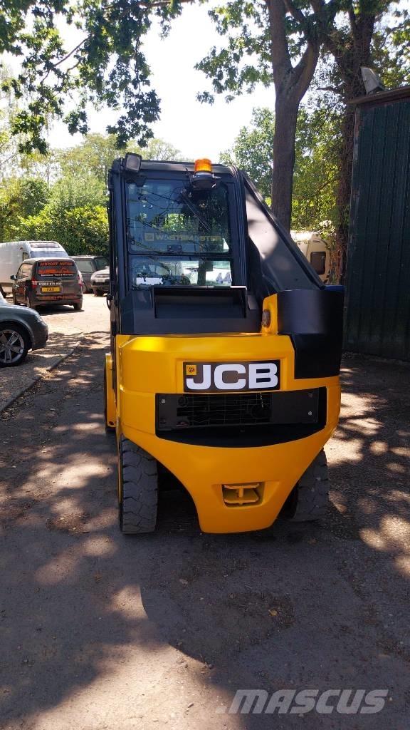 JCB TLT 35 D Manipuladores telescópicos