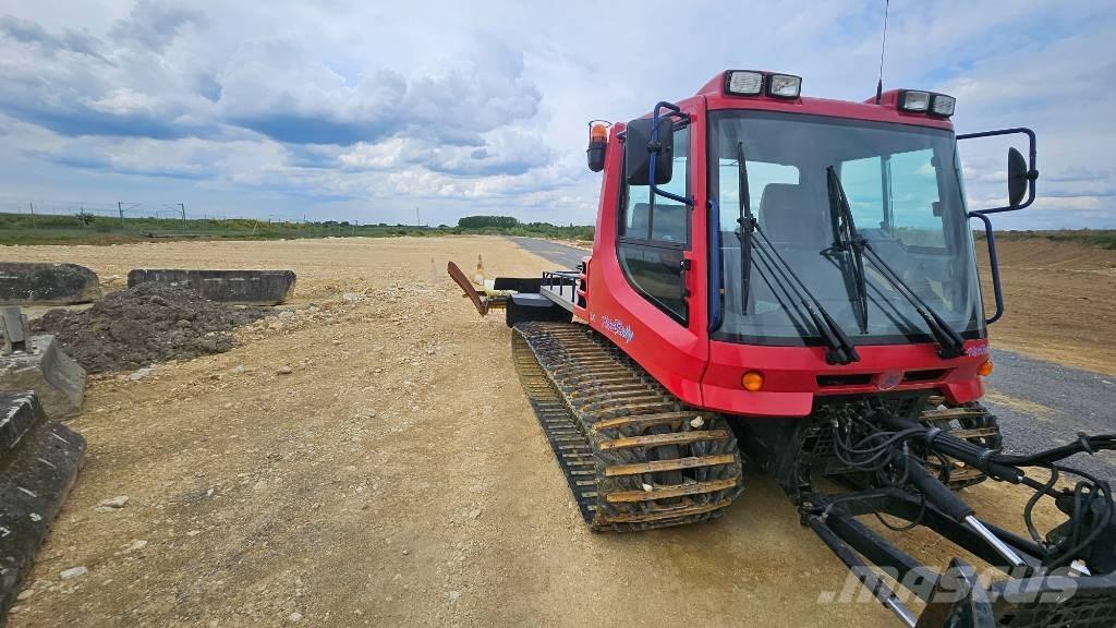  Pistenbully PB 100 Alisador de neve