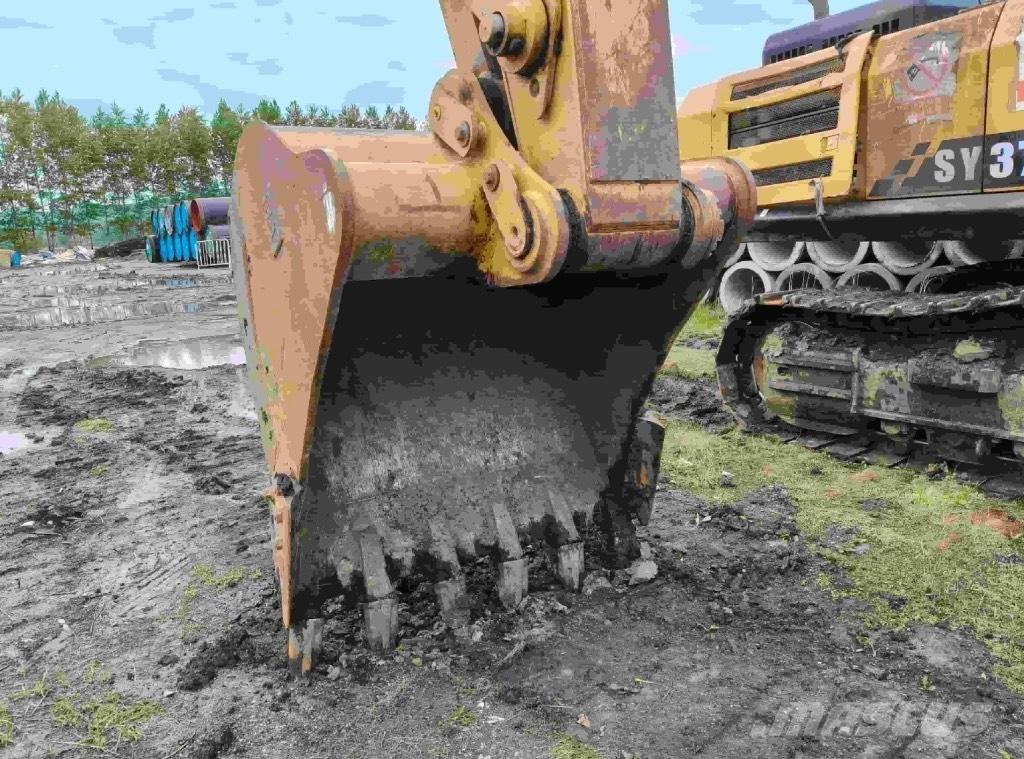 CAT 326 Escavadoras de rastos